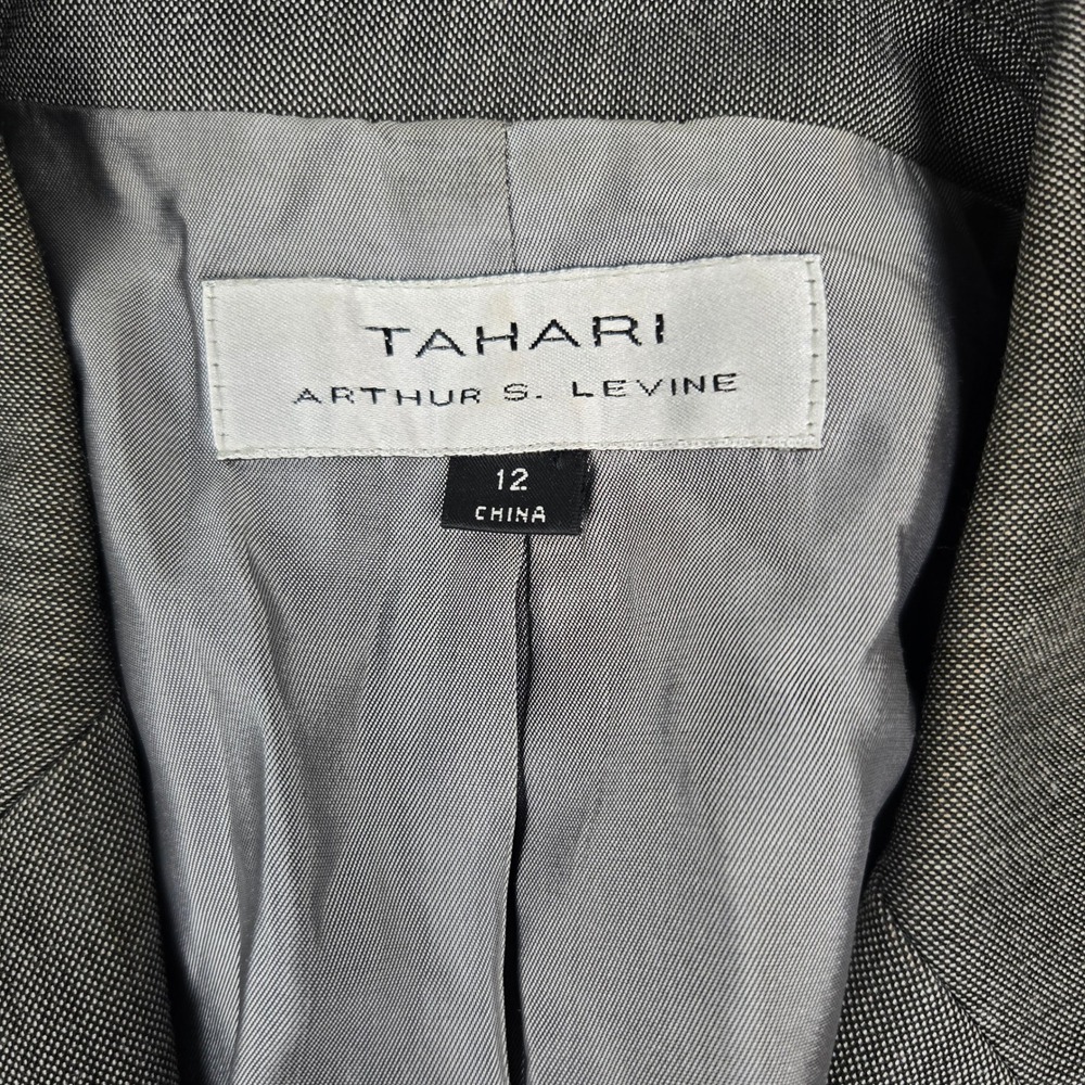 Tahari Arthur S. Levine Grey Two Button Blazer Jacket Size 12 0280M903 Career